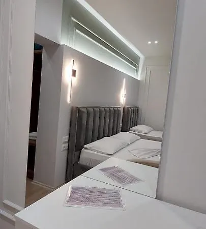 Kristal Hotel 3*