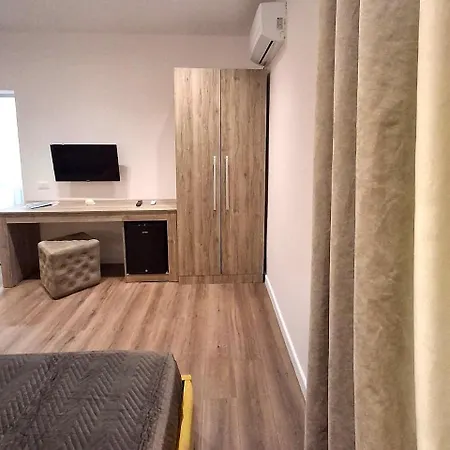 Kristal 3* Vlorë
