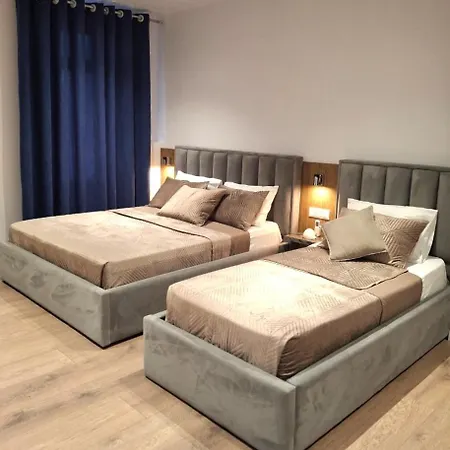 Kristal Hotel Vlorë
