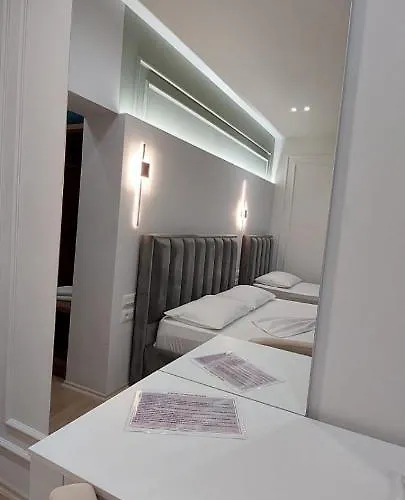Kristal Hotel 3*