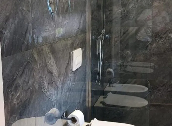 Kristal Hotel