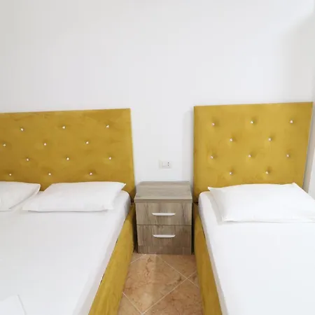 酒店 Kristal Vlorë