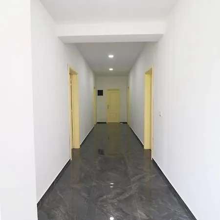 Отель Kristal 3*