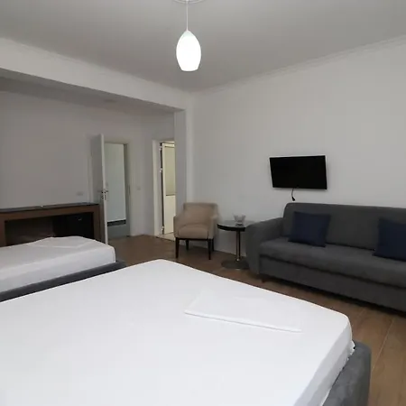 Kristal Hotel 3*