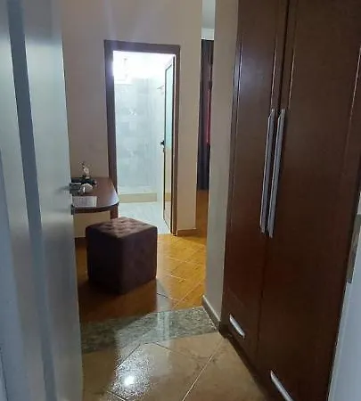 Kristal Hotel Vlorë