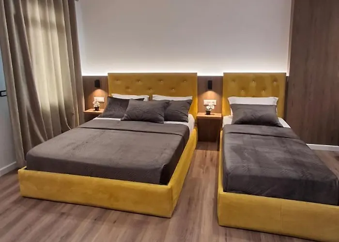 Kristal Hotel